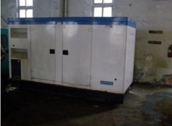 裕华康明斯150kw大型柴油二手发电机组